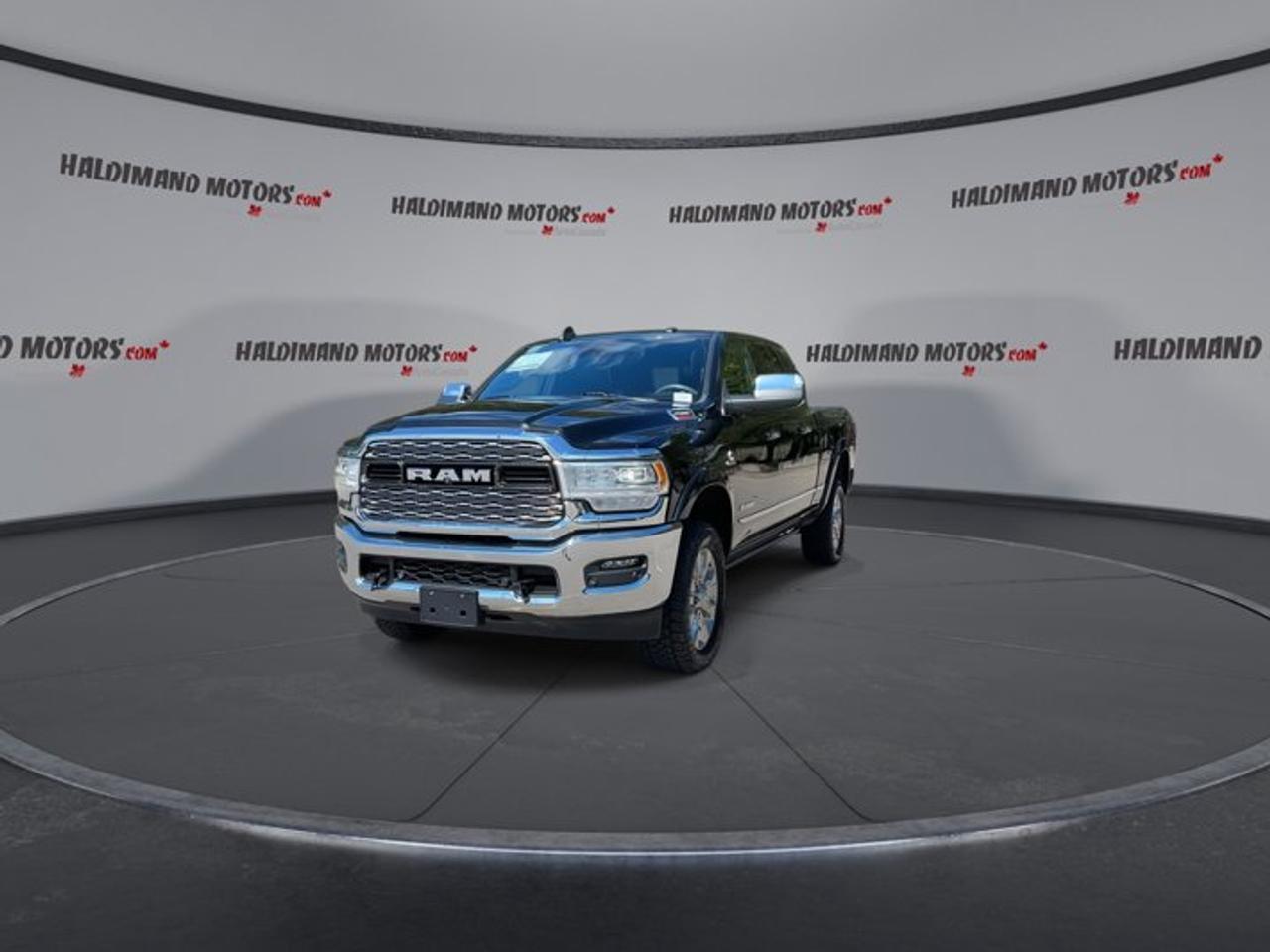 2021 RAM 2500 Limited Mega Cab 6'4 Box 4x4 | No accidents Photo