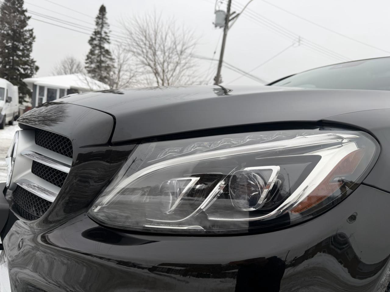 2018 Mercedes-Benz C-Class C 300 4MATIC Sedan Photo
