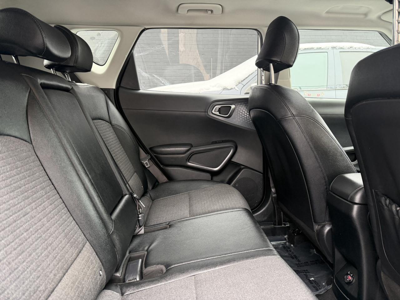 2021 Kia Soul EX IVT Photo