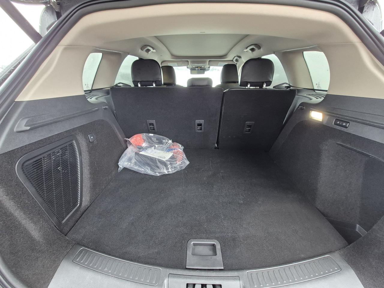 2025 Lincoln Corsair GRAND TOURING, LEATHER, HEATED STEERING WHEEL! Photo