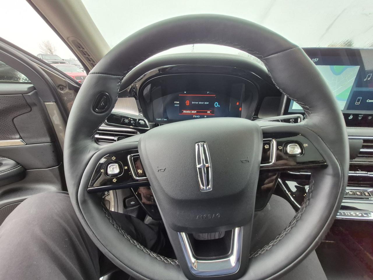 2025 Lincoln Corsair GRAND TOURING, LEATHER, HEATED STEERING WHEEL! Photo