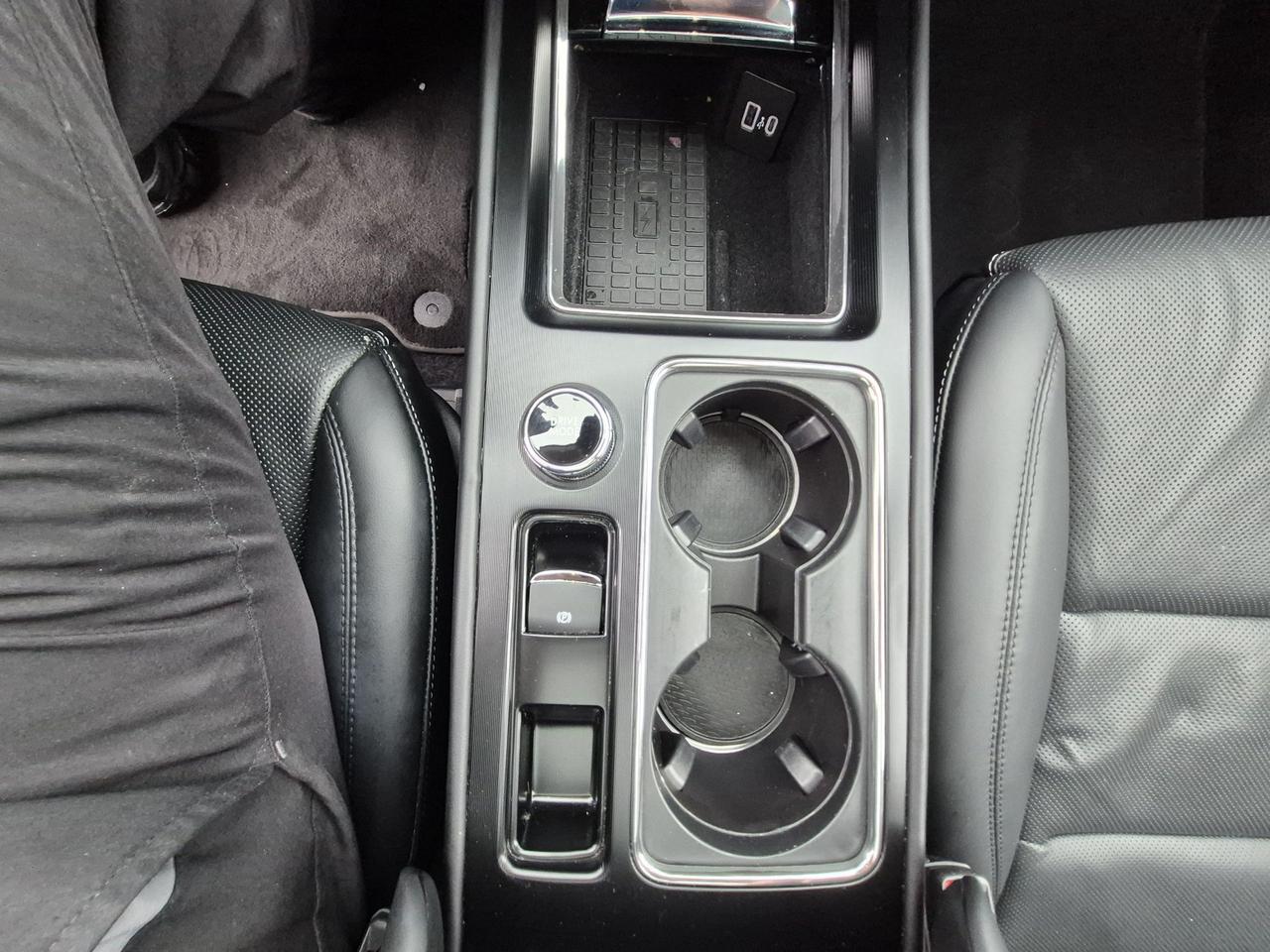 2025 Lincoln Corsair GRAND TOURING, LEATHER, HEATED STEERING WHEEL! Photo