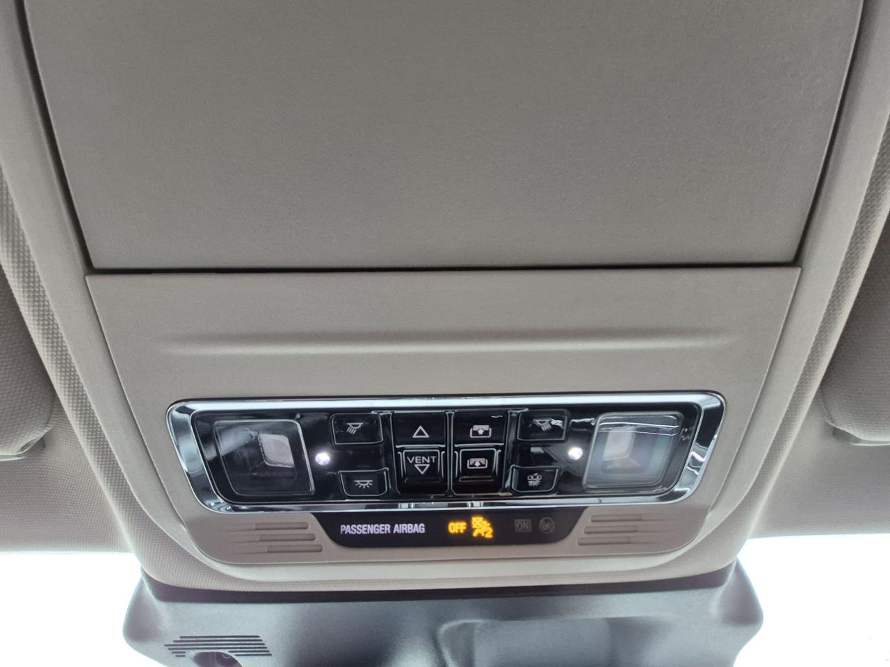 2025 Lincoln Corsair GRAND TOURING, LEATHER, HEATED STEERING WHEEL! Photo