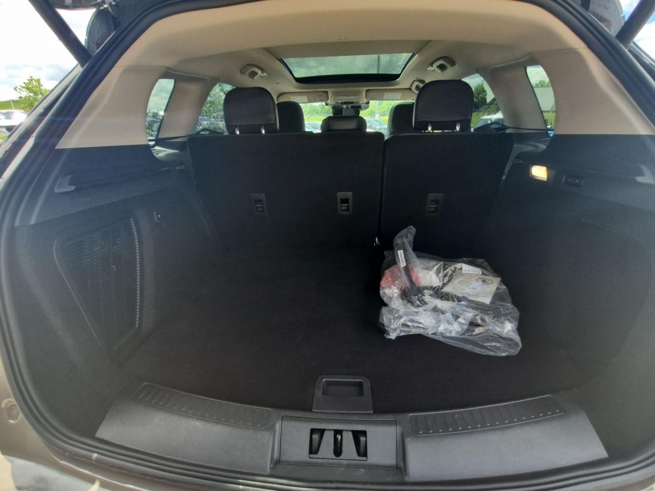 2025 Lincoln Corsair GRAND TOURING, LEATHER, HEATED STEERING WHEEL! Photo