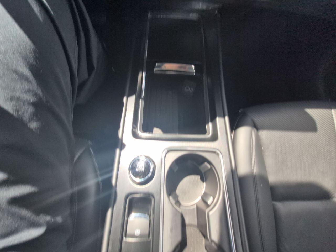 2025 Lincoln Corsair GRAND TOURING, LEATHER, HEATED STEERING WHEEL! Photo