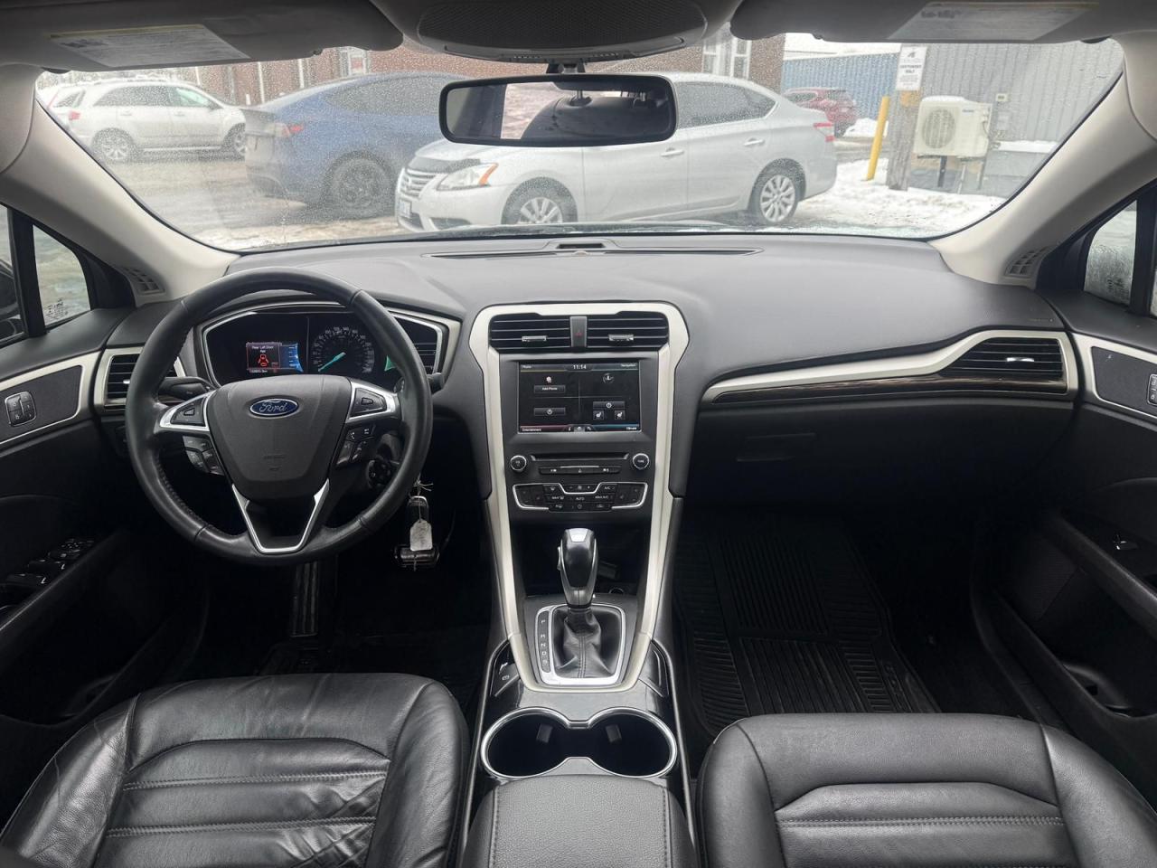 2016 Ford Fusion SE Photo