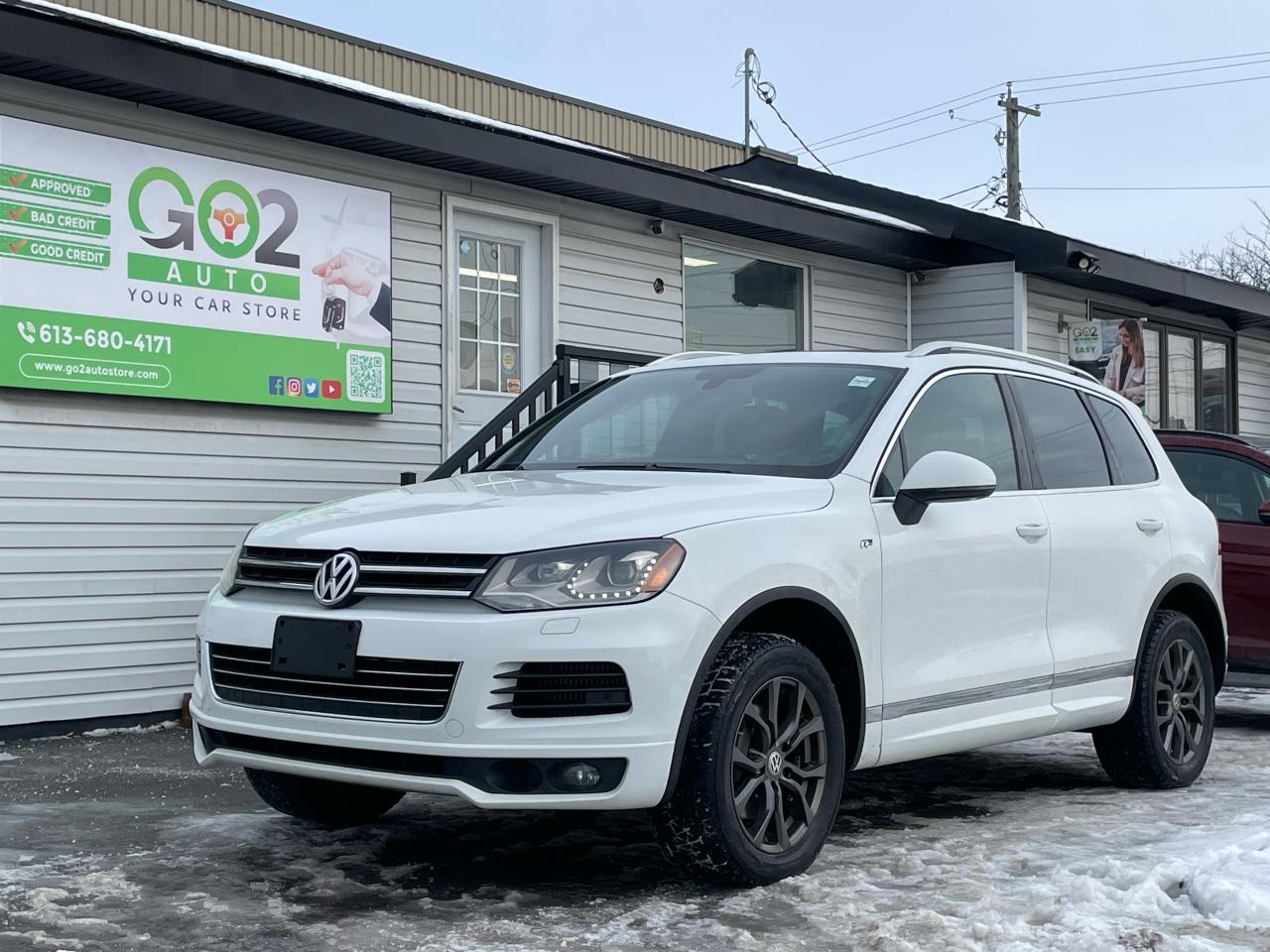 Used 2014 Volkswagen Touareg HIGHLINE for sale in Ottawa, ON