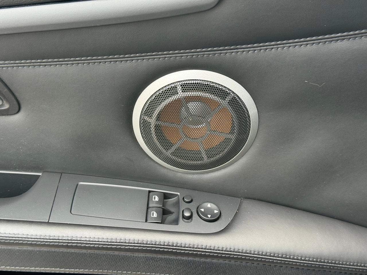 2011 BMW M3 4.0L V8 **CARBON ROOF**BRAUM BUCKET SEATS** Photo