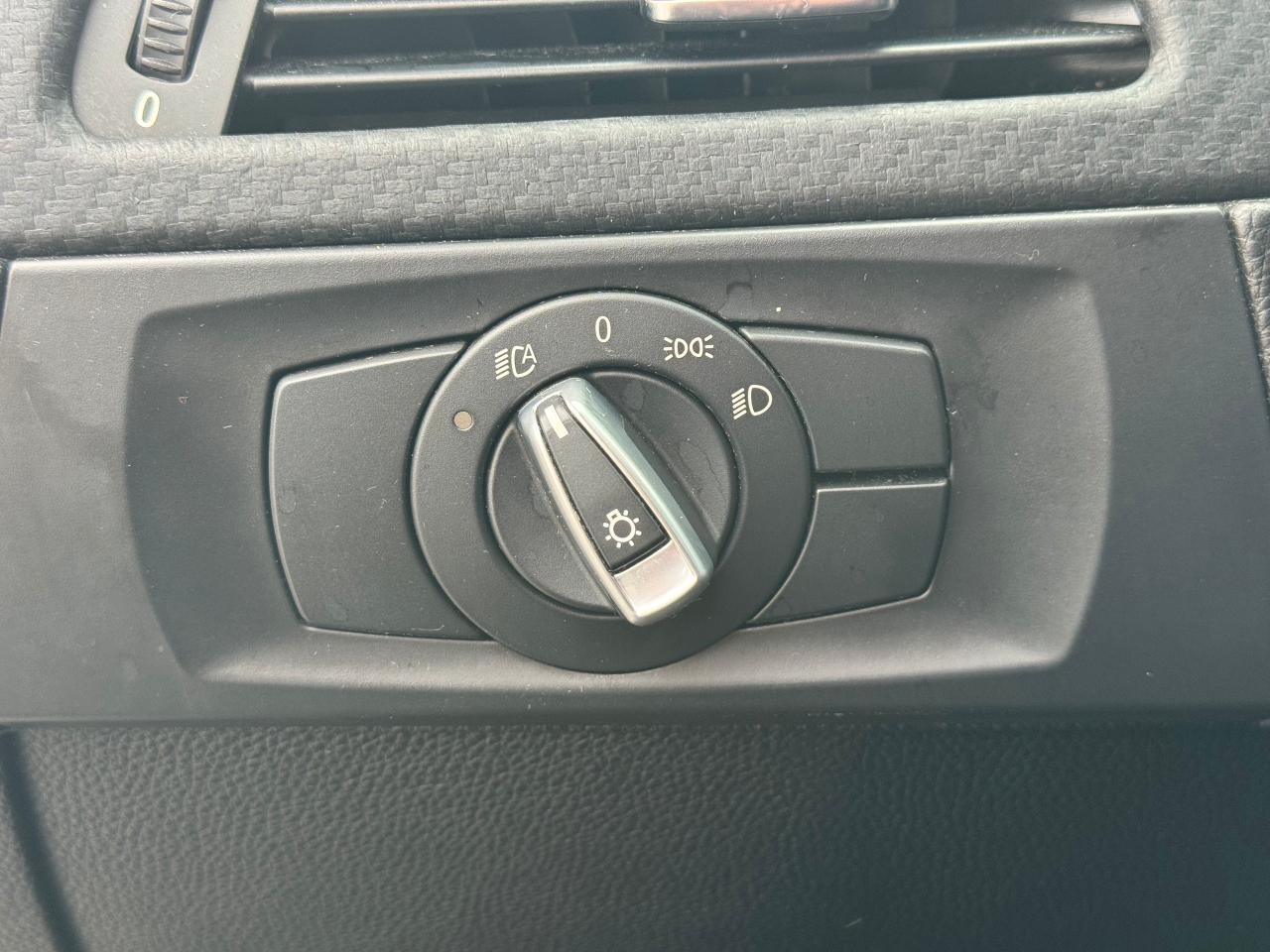 2011 BMW M3 4.0L V8 **CARBON ROOF**BRAUM BUCKET SEATS** Photo