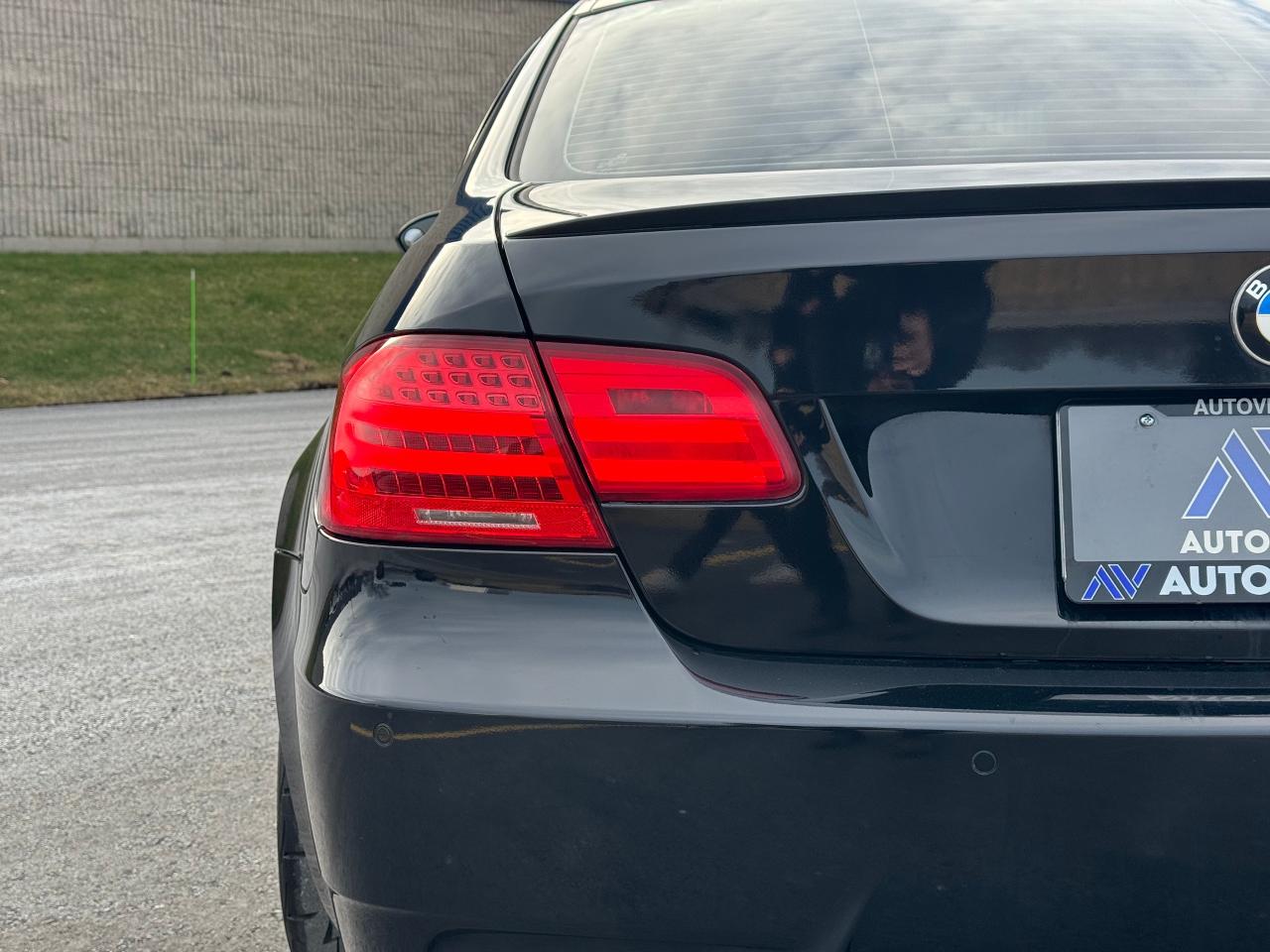 2011 BMW M3 4.0L V8 **CARBON ROOF**BRAUM BUCKET SEATS** Photo