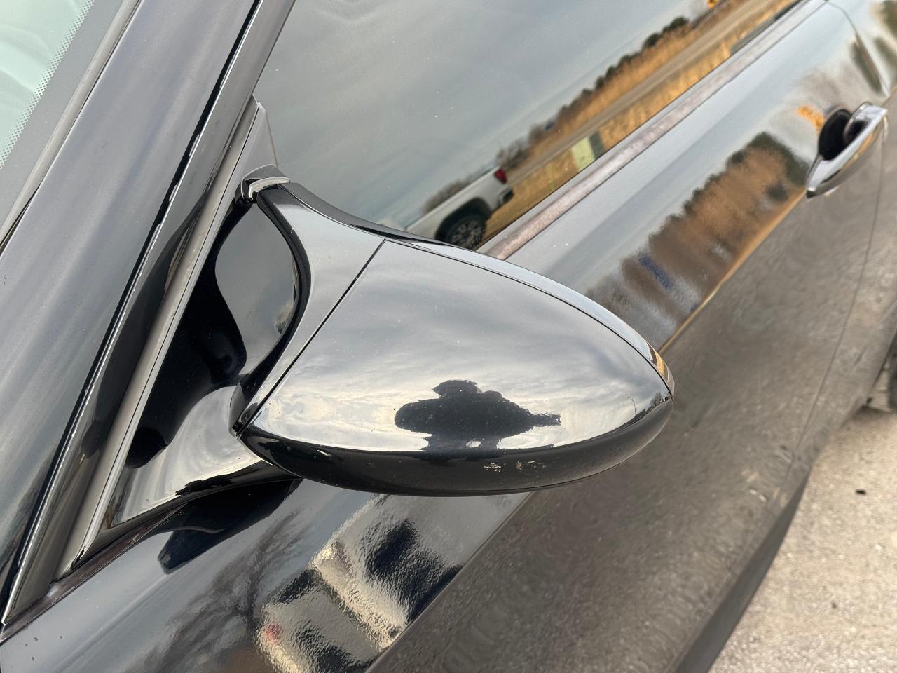 2011 BMW M3 4.0L V8 **CARBON ROOF**BRAUM BUCKET SEATS** Photo