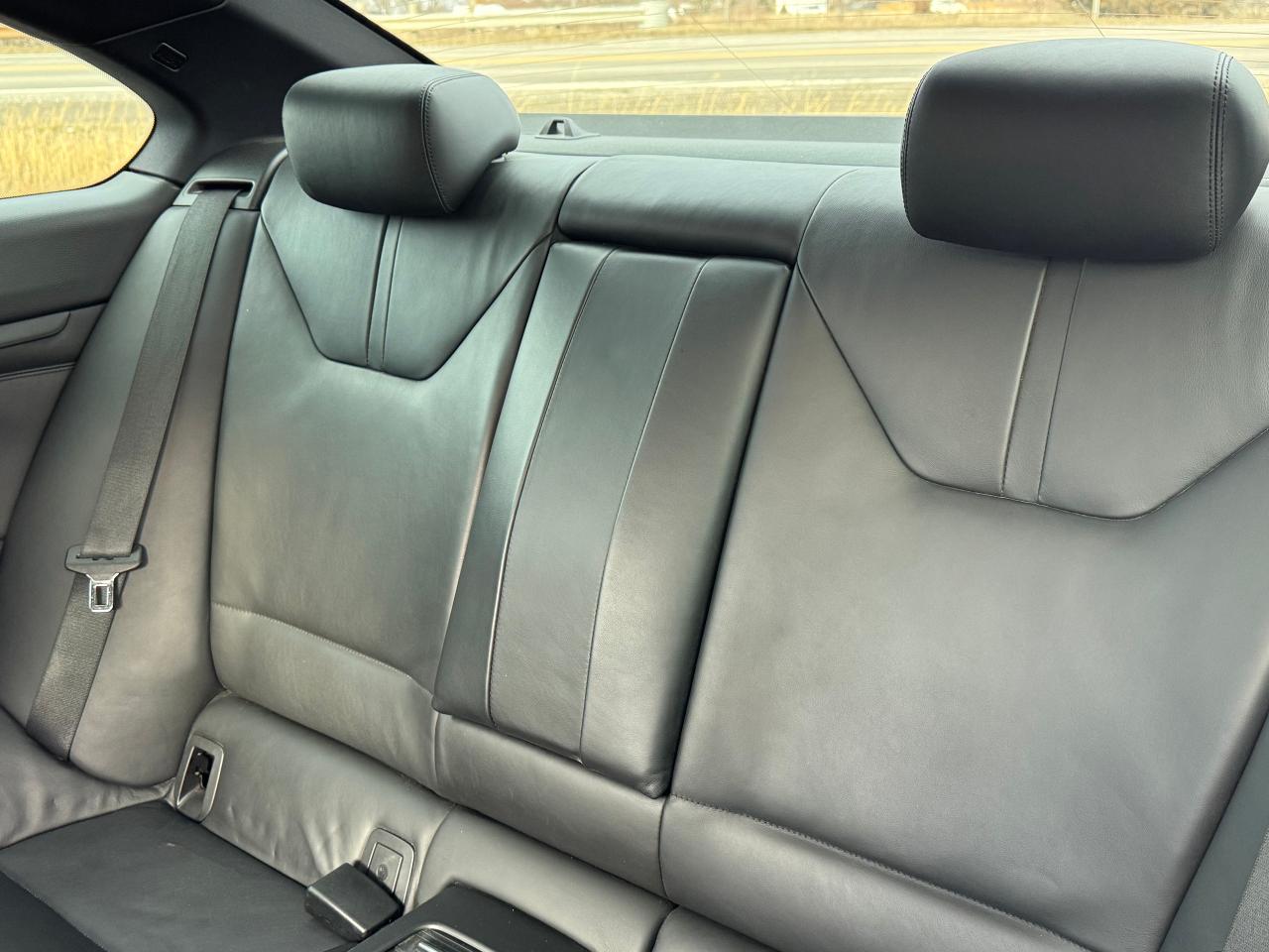 2011 BMW M3 4.0L V8 **CARBON ROOF**BRAUM BUCKET SEATS** Photo