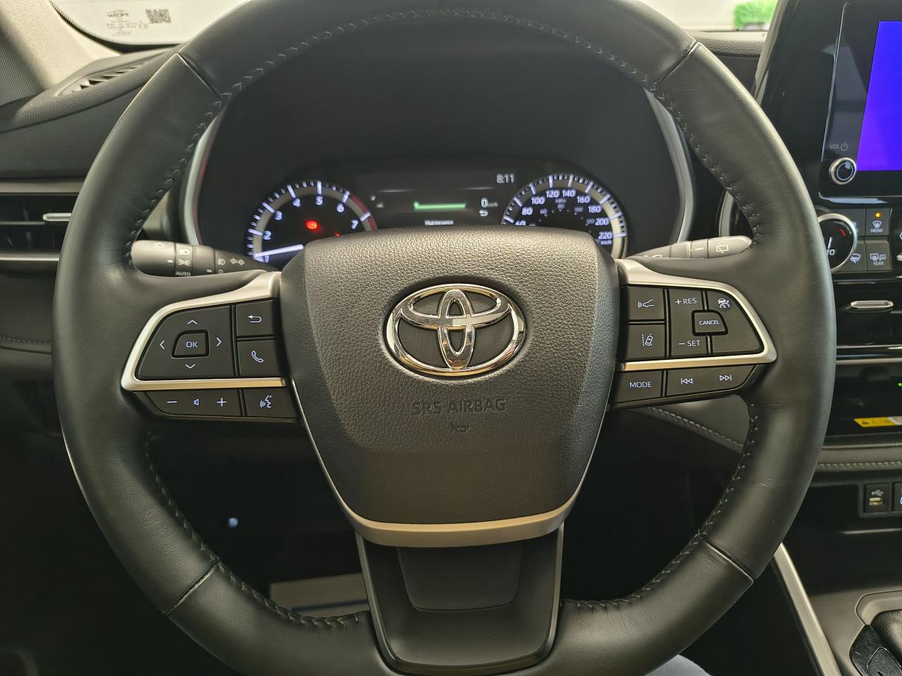 2024 Toyota Highlander XLE AWD Photo0