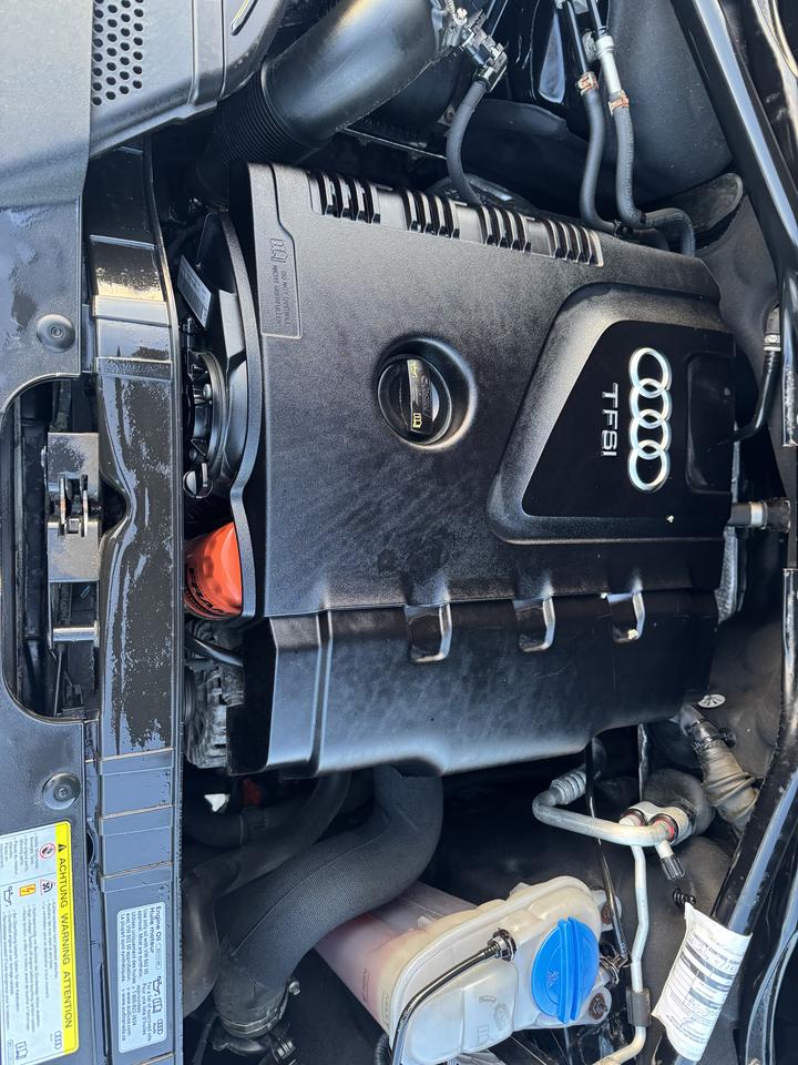 2014 Audi Q5 2.0L Progressiv Photo