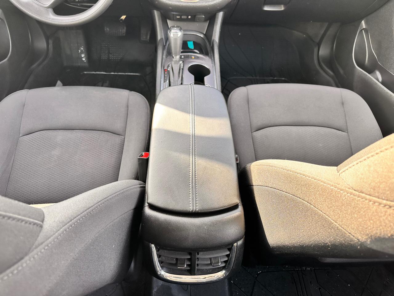 2020 Chevrolet Malibu CARPLAY, HEATED SEATS, FINANCING AVAB!