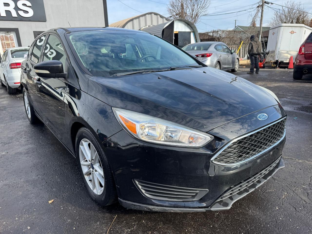 2015 Ford Focus SE HB | CERTIFIED Photo2