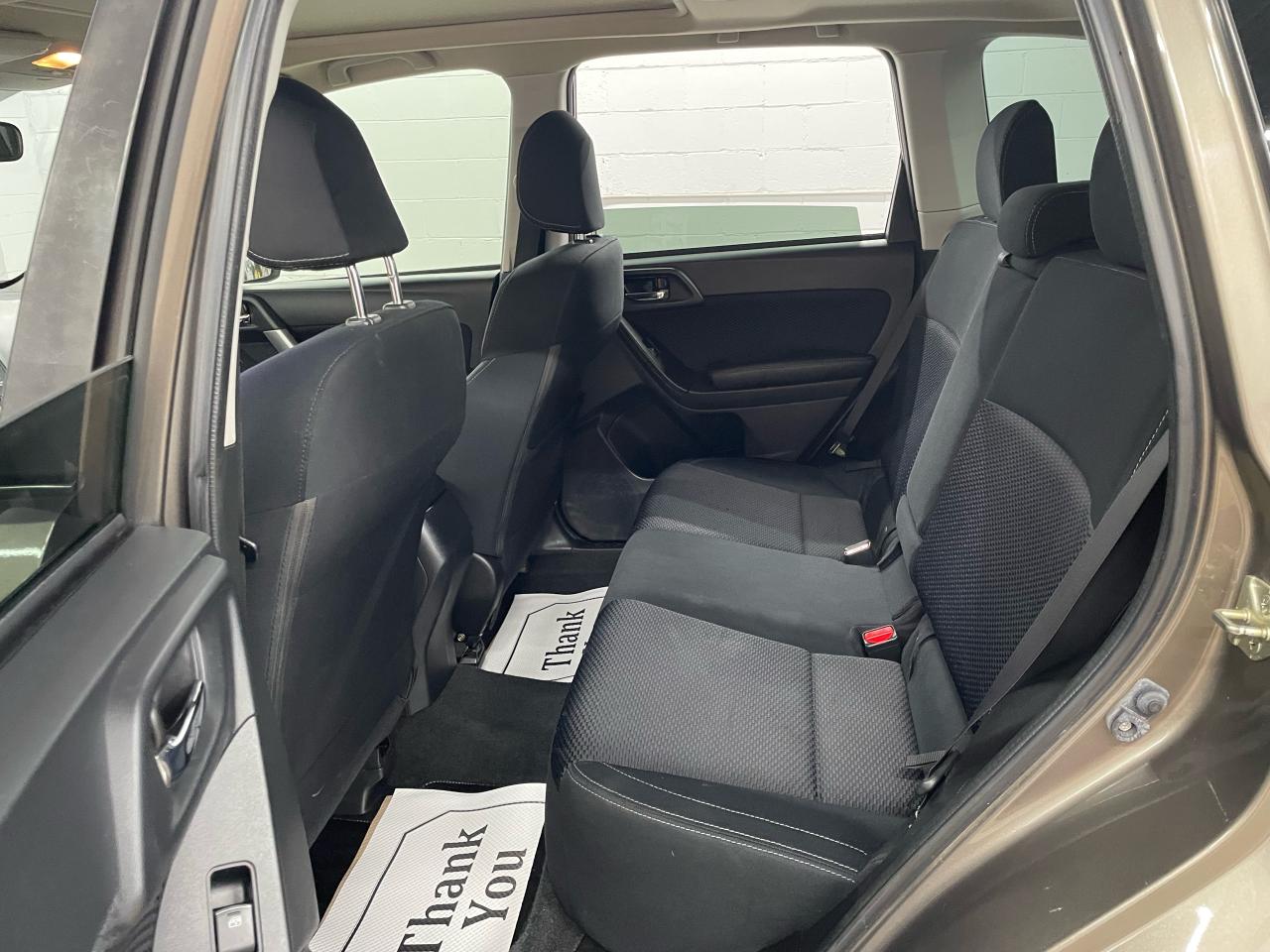 2017 Subaru Forester i Touring Photo9