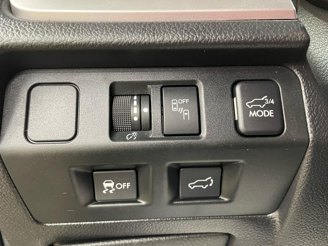 2017 Subaru Forester i Touring Photo13