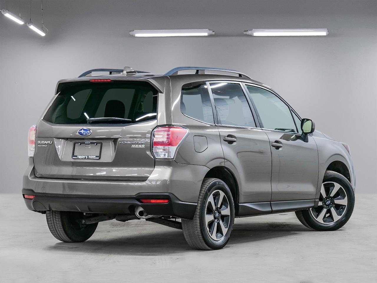 2017 Subaru Forester i Touring | CLEAN CARFAX | AWD | PANORAMIC SUNROOF Photo