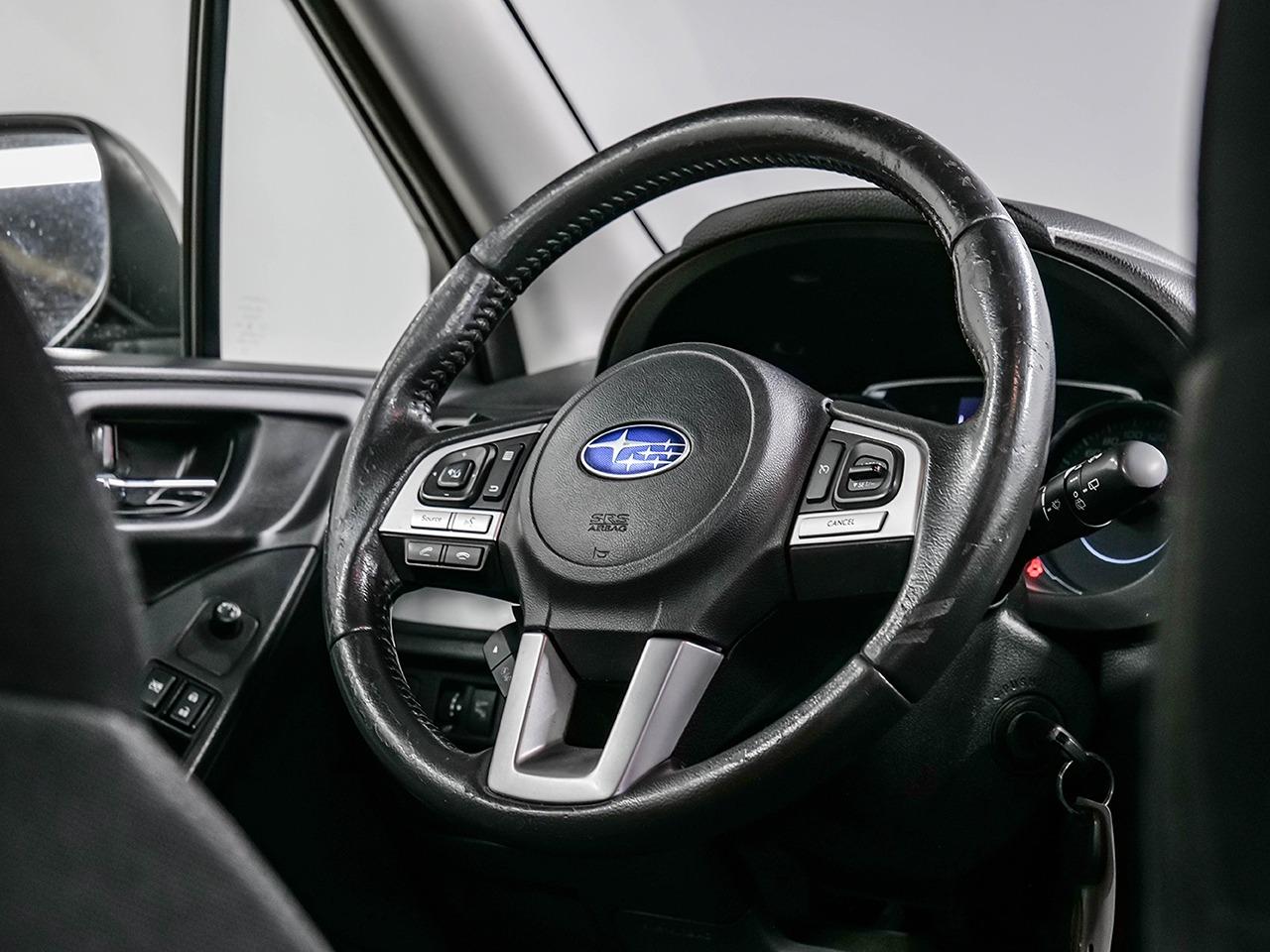 2017 Subaru Forester i Touring | CLEAN CARFAX | AWD | PANORAMIC SUNROOF Photo17