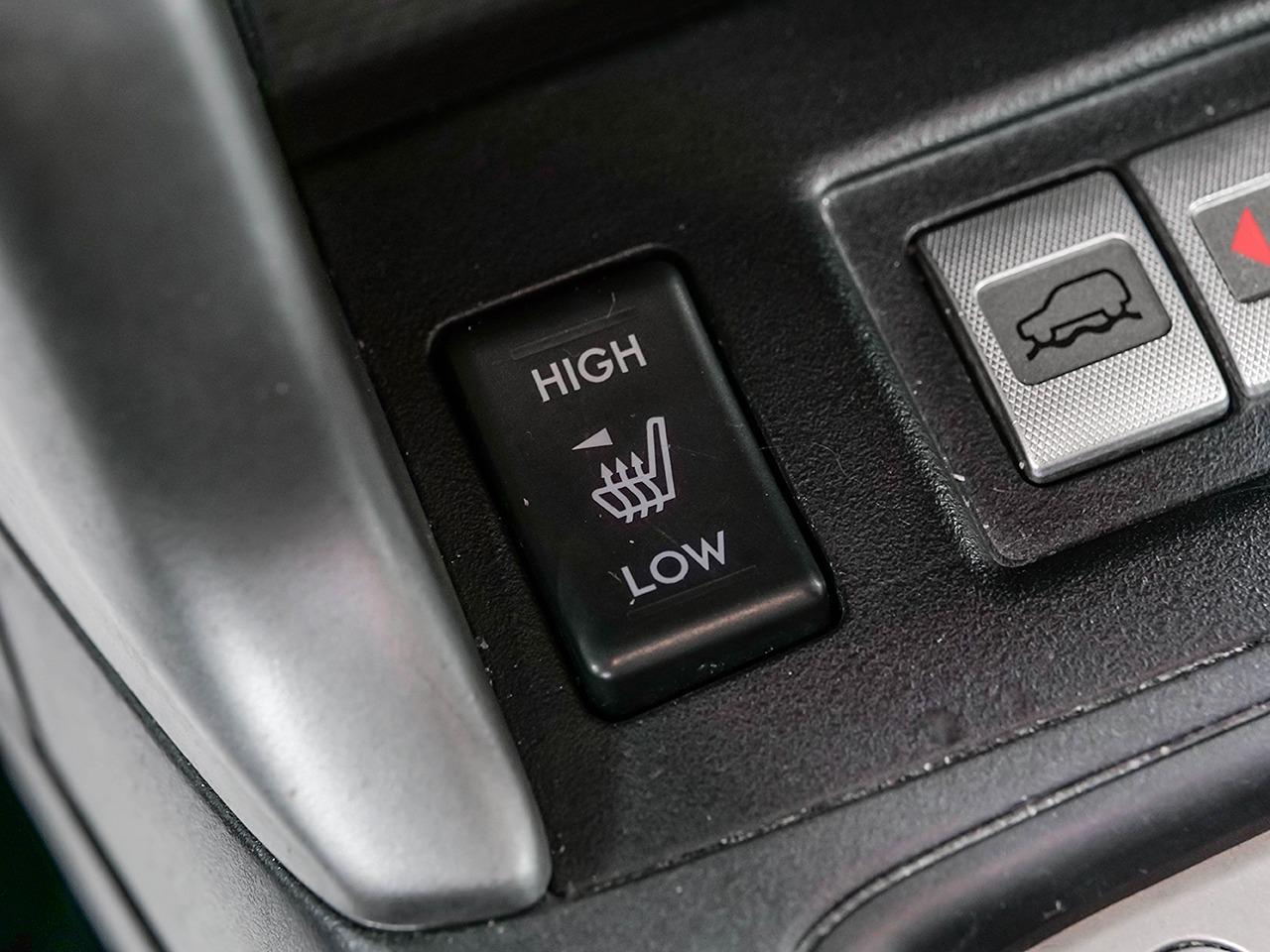 2017 Subaru Forester i Touring | CLEAN CARFAX | AWD | PANORAMIC SUNROOF Photo21