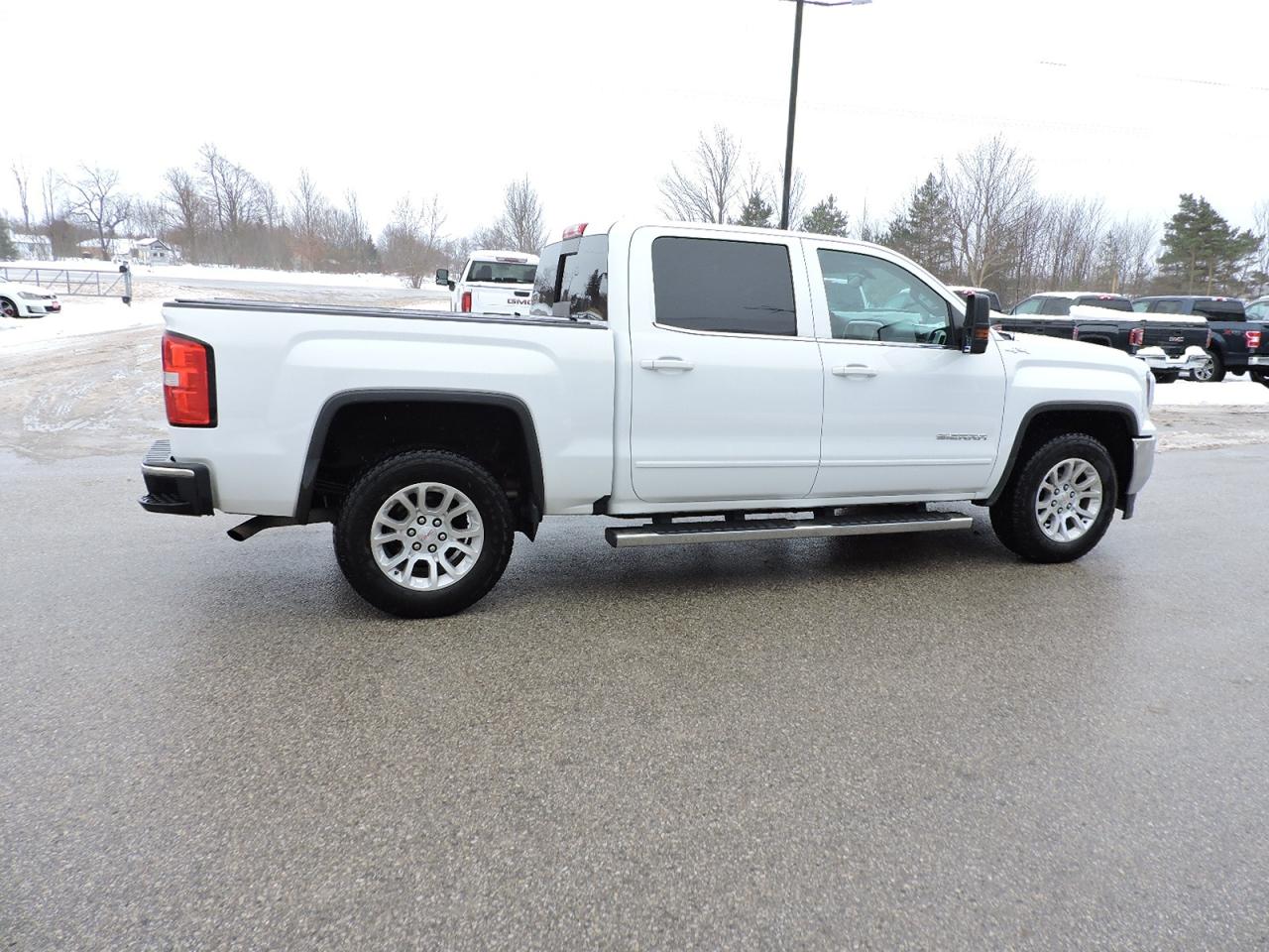 2018 GMC Sierra 1500 SLE/Kodiak 5.3L 4X4 6 Seater Only 104000 KMS Photo4