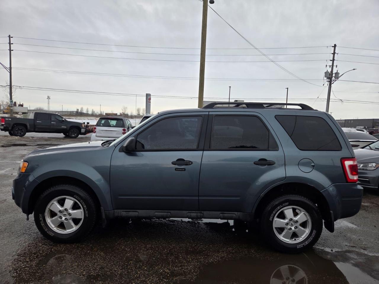 2012 Ford Escape XLT, ONE OWNER, NO ACCIDENTS, ONLY 74KM, CERTIFIED Photo