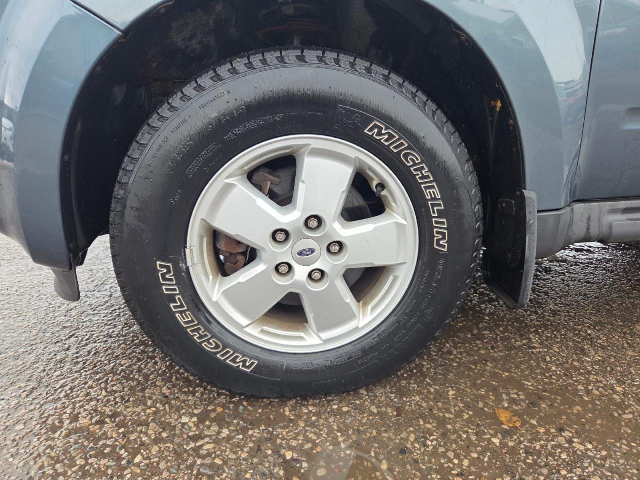 2012 Ford Escape XLT, ONE OWNER, NO ACCIDENTS, ONLY 74KM, CERTIFIED Photo