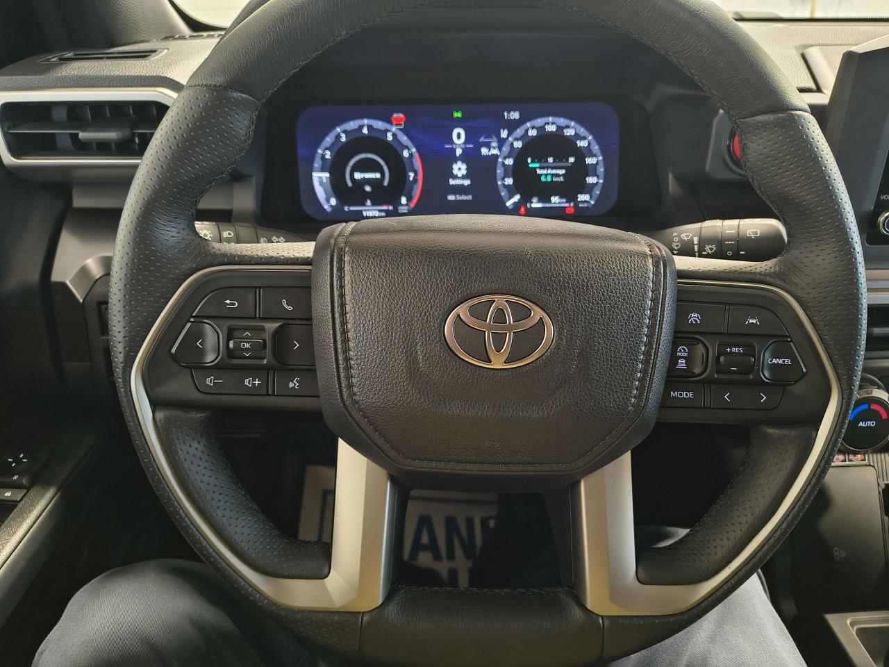 2025 Toyota 4Runner TRD Sport 4x4 Photo