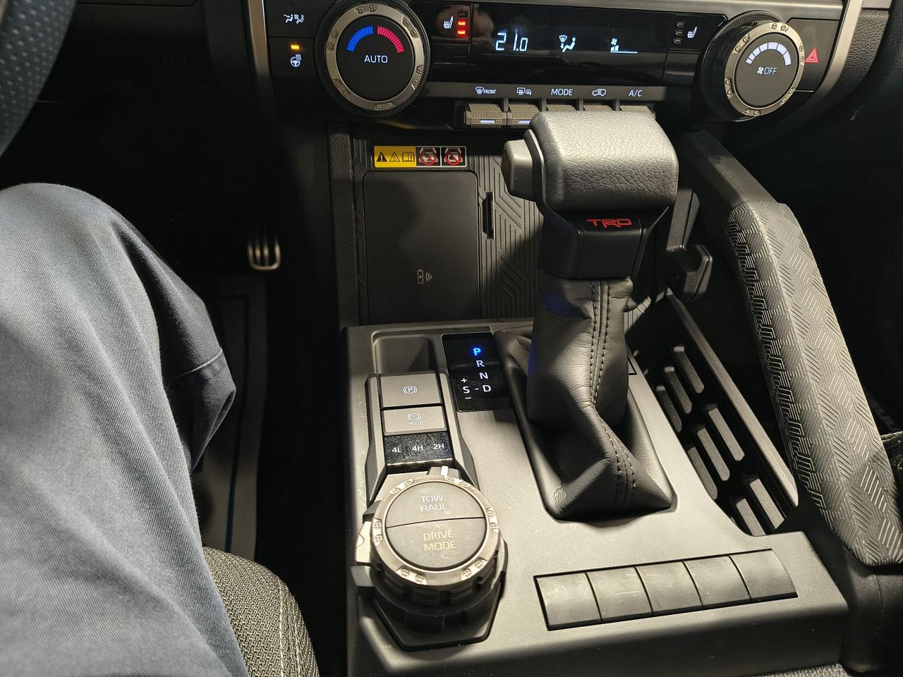 2025 Toyota 4Runner TRD Sport 4x4 Photo0