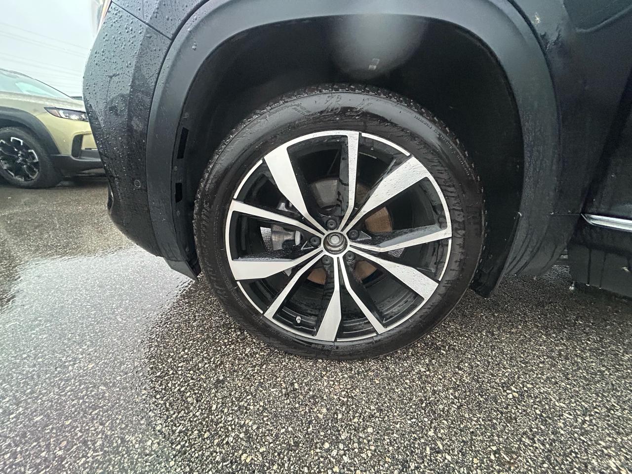 2024 Volkswagen Atlas EXECLINE - Photo #14