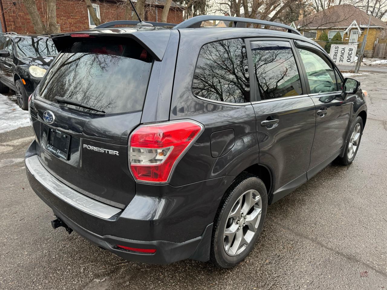 2015 Subaru Forester i Limited w/Tech Pkg Photo