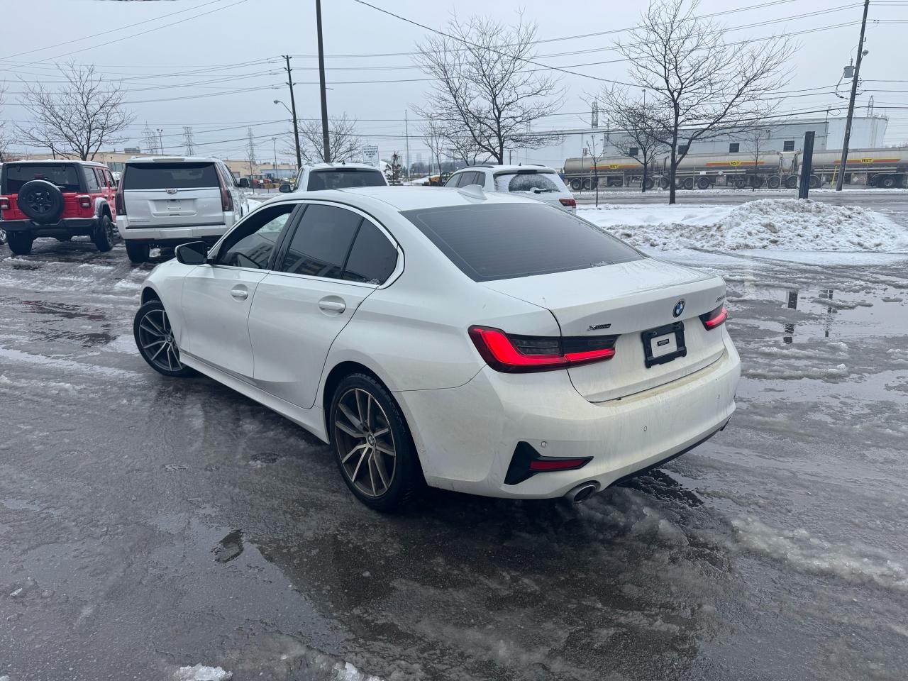 2020 BMW 3 Series 330I X-DRIVE SPORT PKG LEATHER SUNROOF NAVI CAMERA Photo4