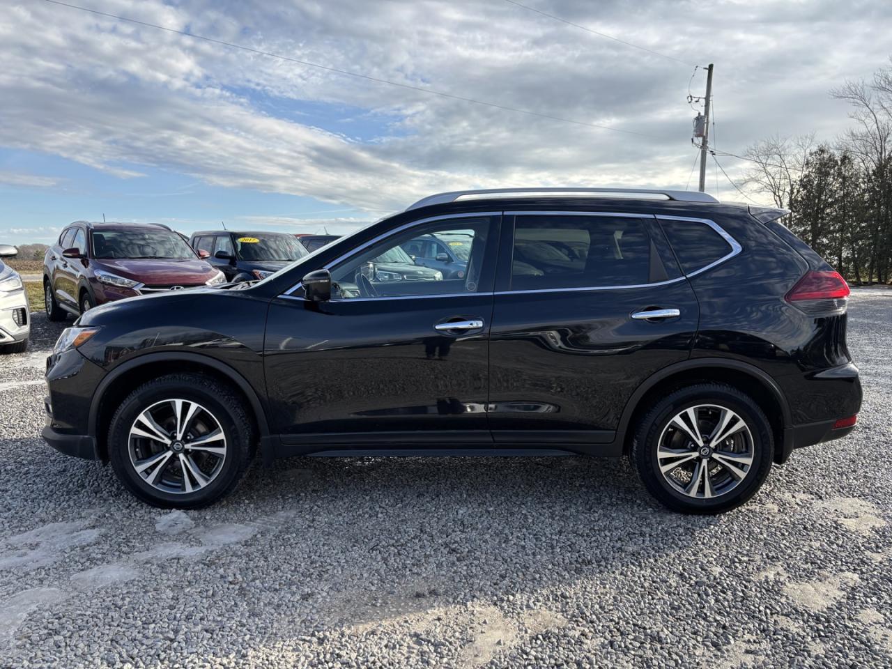 2019 Nissan Rogue S ~NO ACCIDENTS~1 OWNER~CLEAN TITLE~ Photo