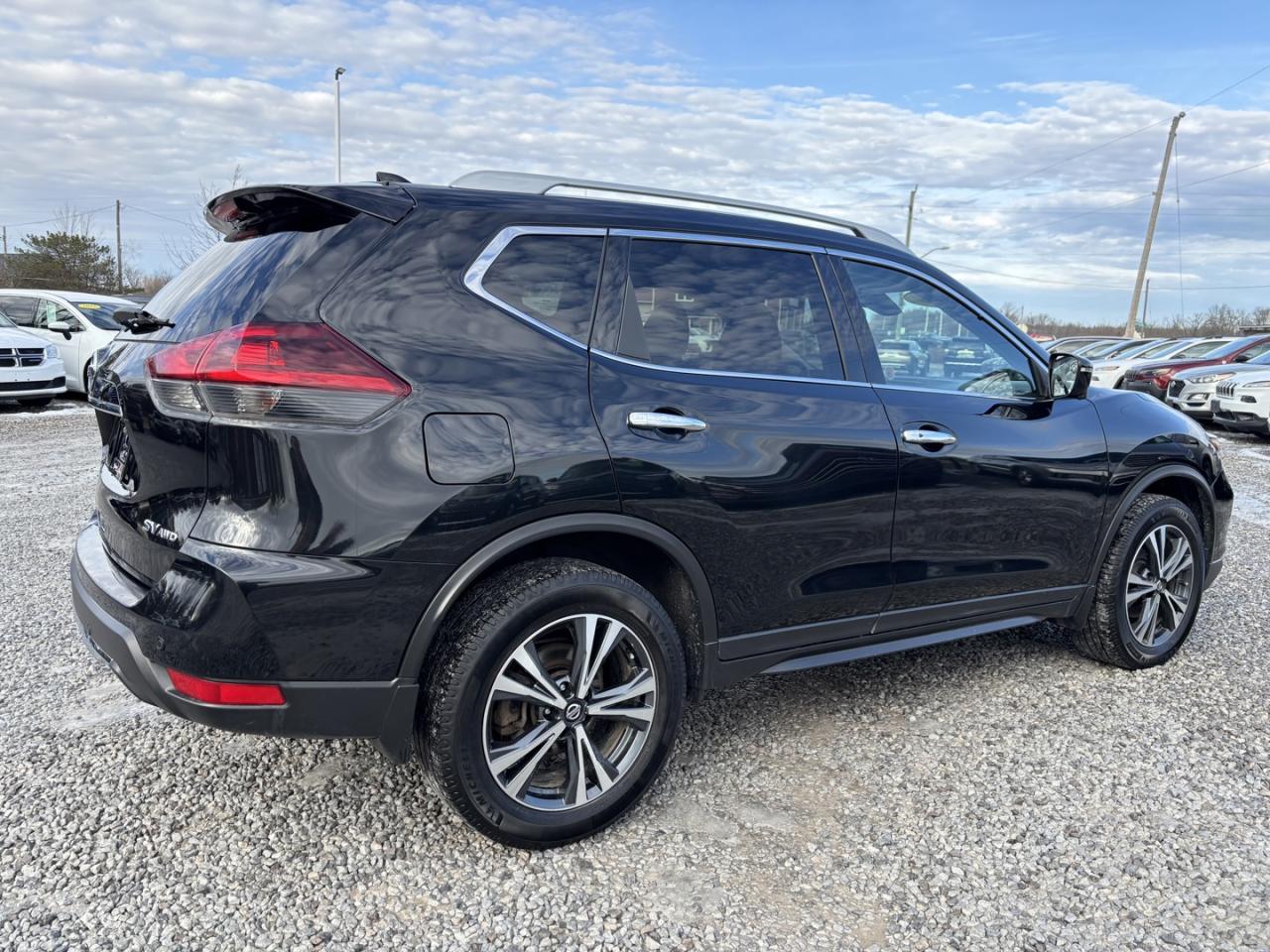 2019 Nissan Rogue S ~NO ACCIDENTS~1 OWNER~CLEAN TITLE~ Photo4