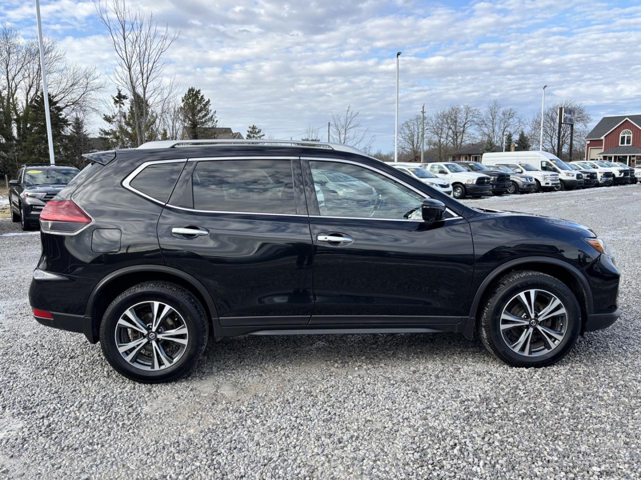 2019 Nissan Rogue S ~NO ACCIDENTS~1 OWNER~CLEAN TITLE~ Photo