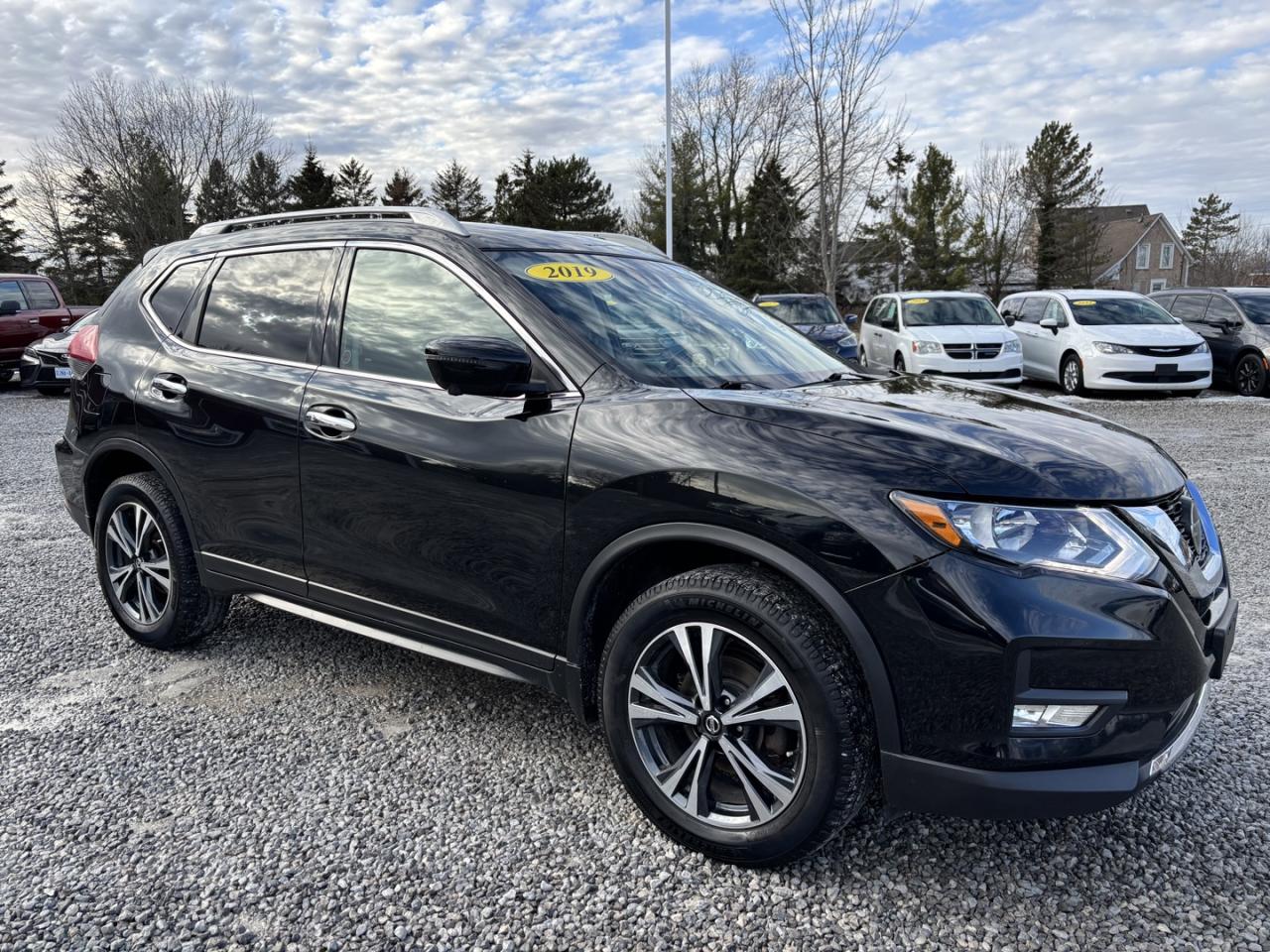 2019 Nissan Rogue S ~NO ACCIDENTS~1 OWNER~CLEAN TITLE~ Photo