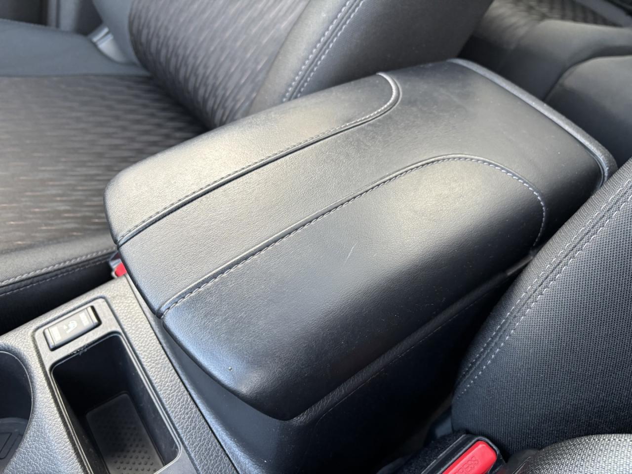 2019 Nissan Rogue S ~NO ACCIDENTS~1 OWNER~CLEAN TITLE~ Photo