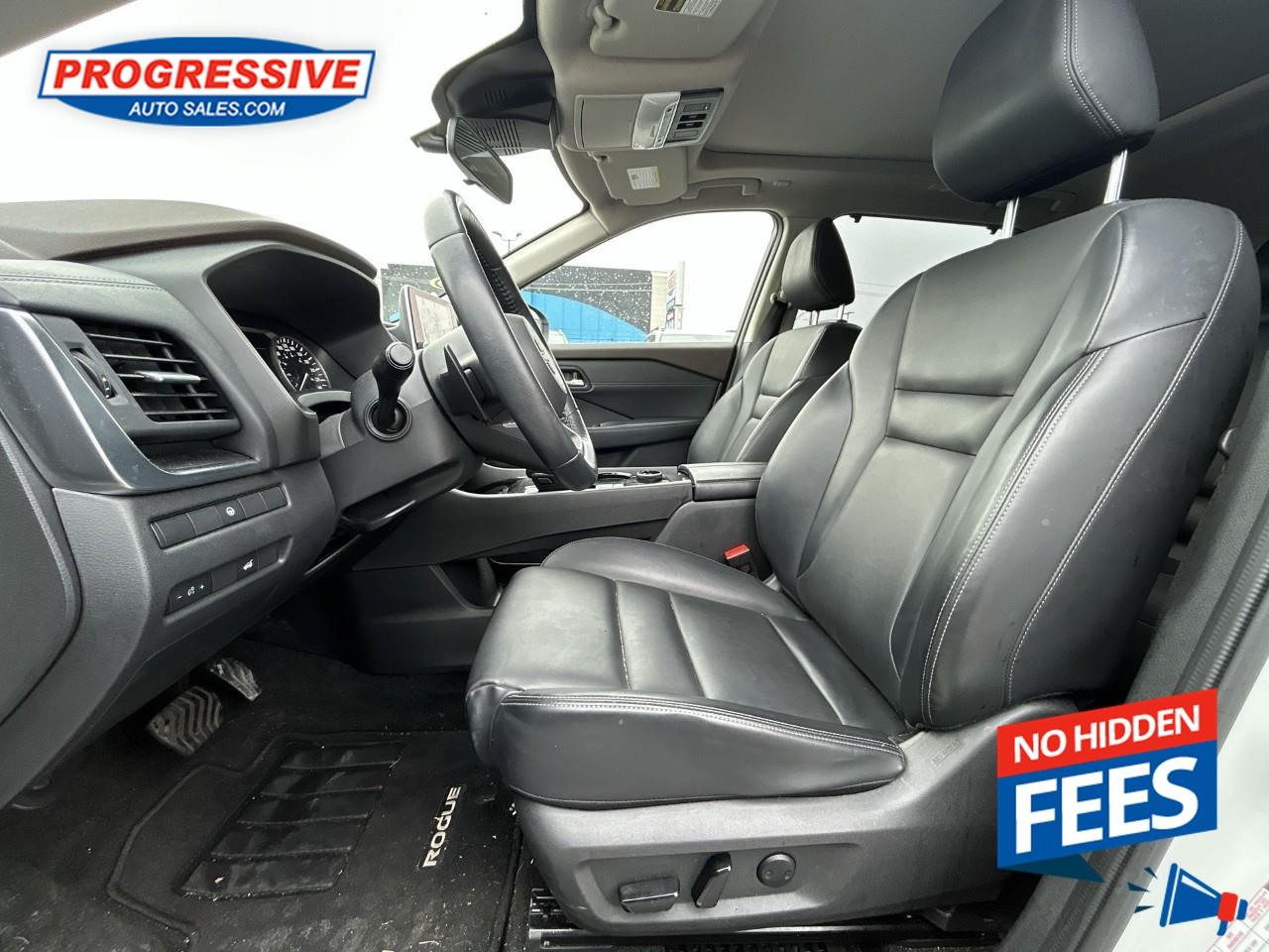 2023 Nissan Rogue SV MOONROOF Photo