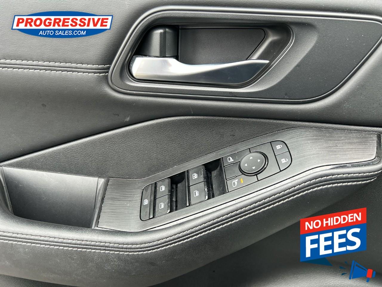 2023 Nissan Rogue SV MOONROOF Photo