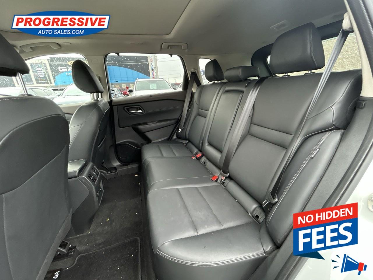 2023 Nissan Rogue SV MOONROOF Photo