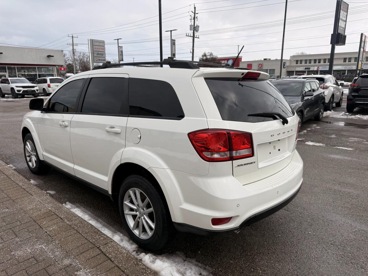 2014 Dodge Journey SXT Photo