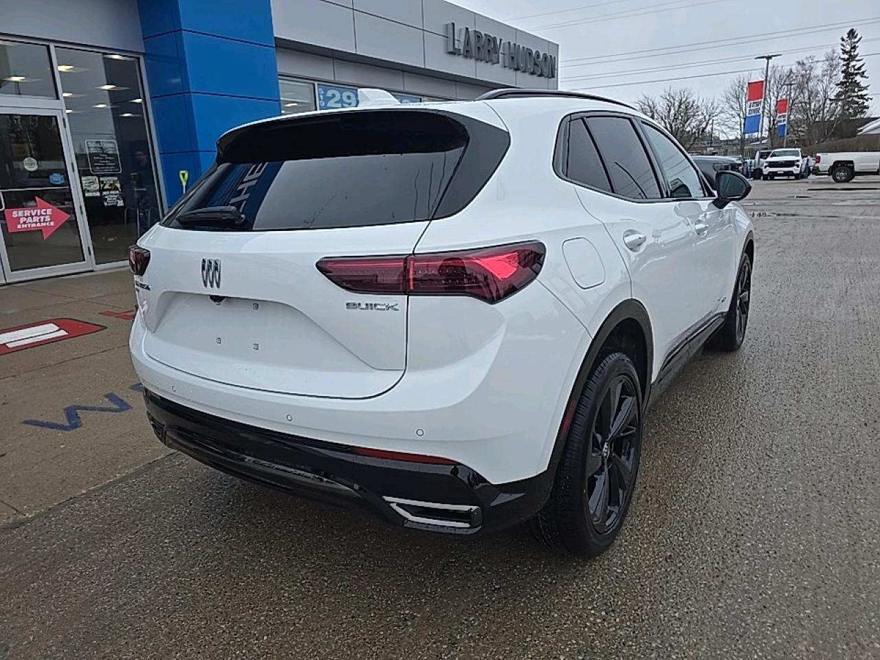 2026 Buick Envision SPORT TOURING Photo2