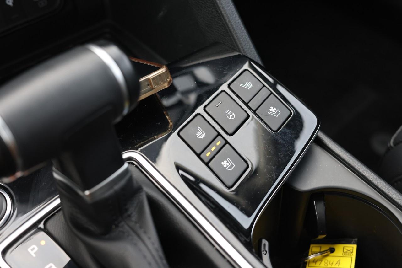 2025 Kia Sportage EX Premium AWD w/Black Interior Photo