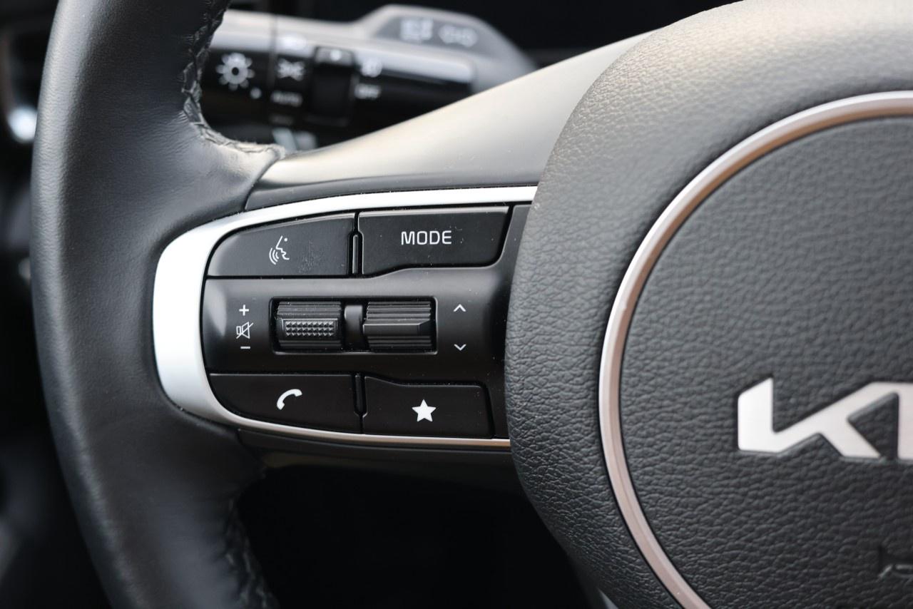 2025 Kia Sportage EX Premium AWD w/Black Interior Photo