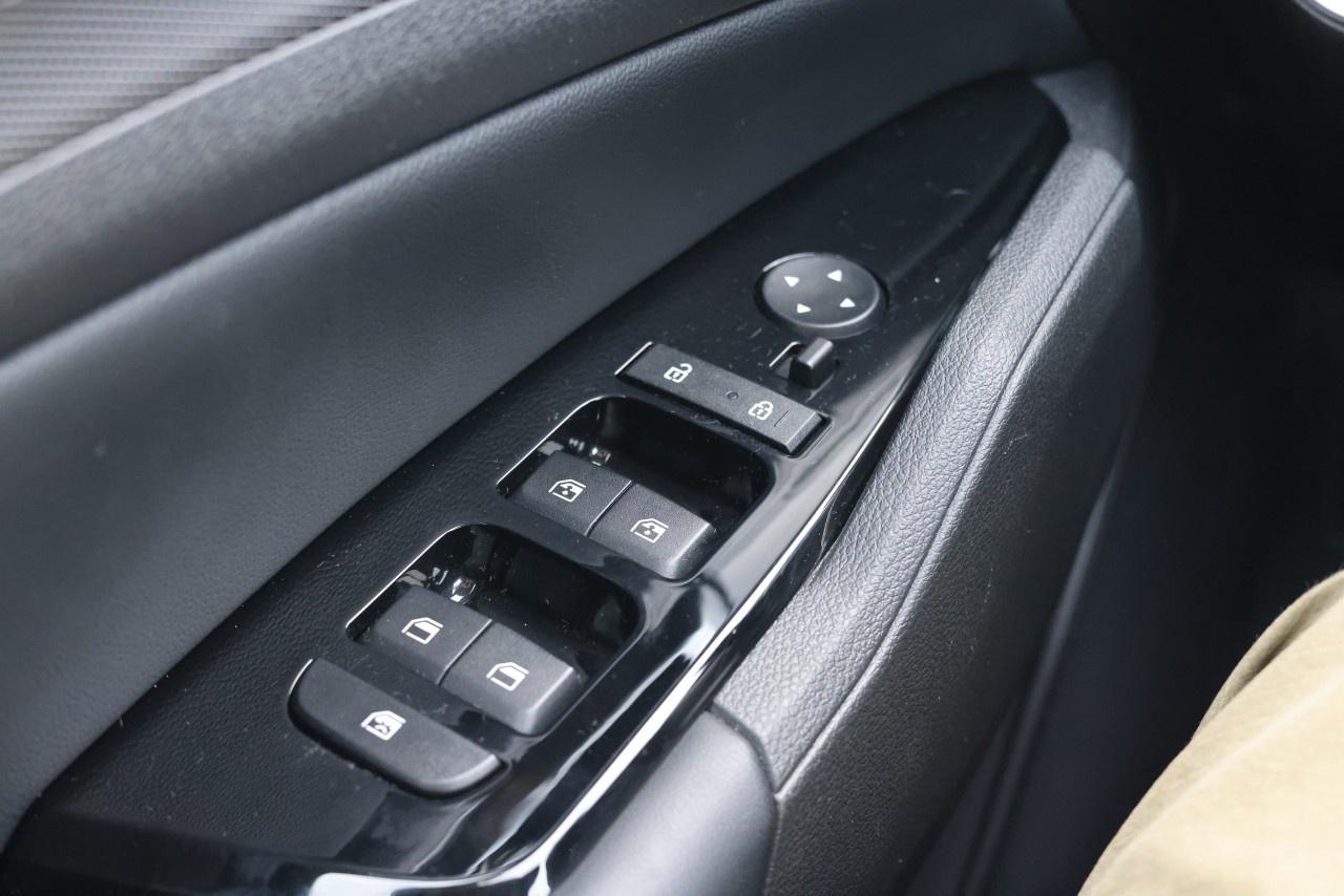 2025 Kia Sportage EX Premium AWD w/Black Interior Photo