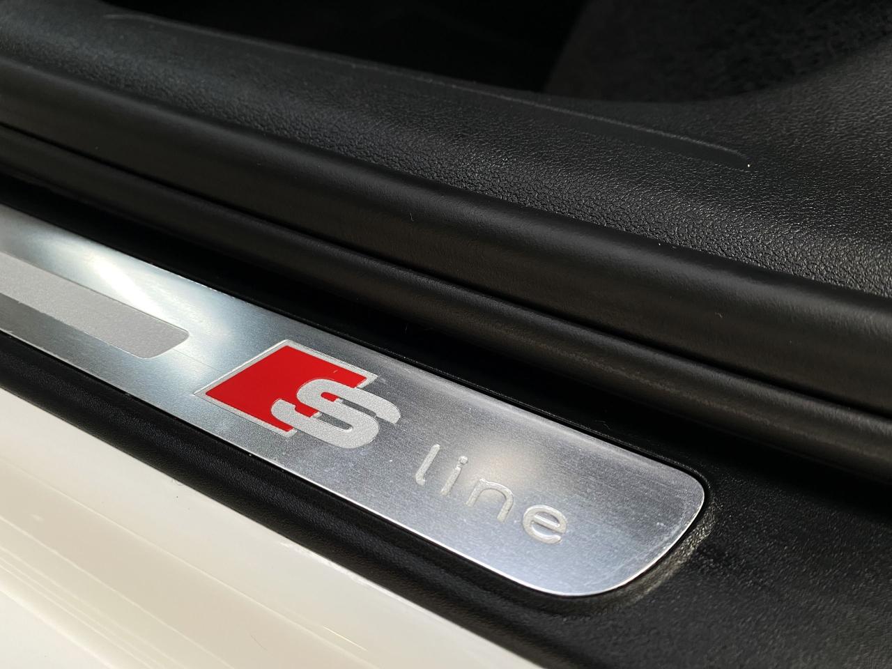 2011 Audi A4 2.0T-QUATTRO-S LINE SPORT-MANUAL-1 OWNER Photo