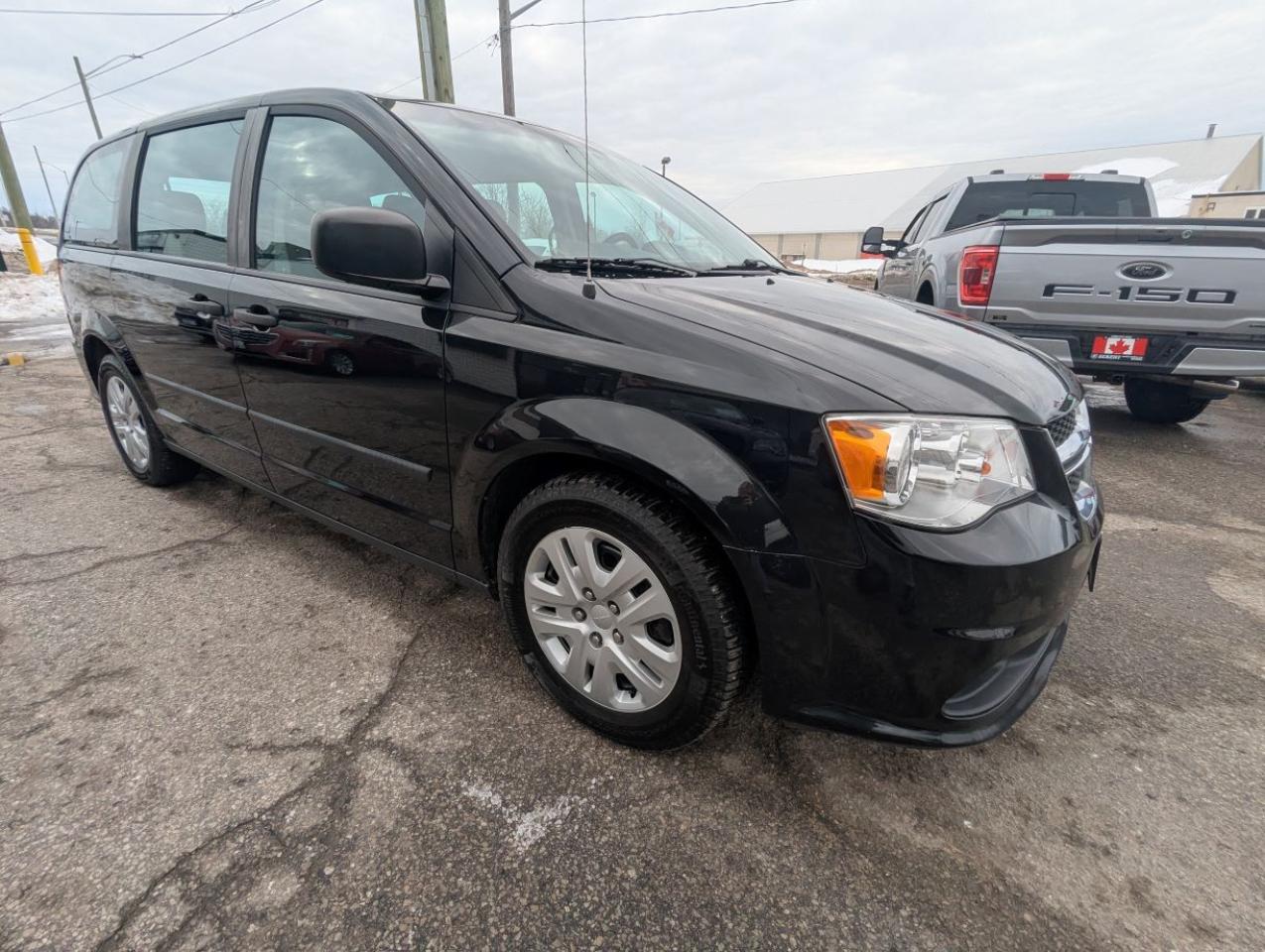 2016 Dodge Grand Caravan Canada Value Package WITH ECON MODE!! Photo2