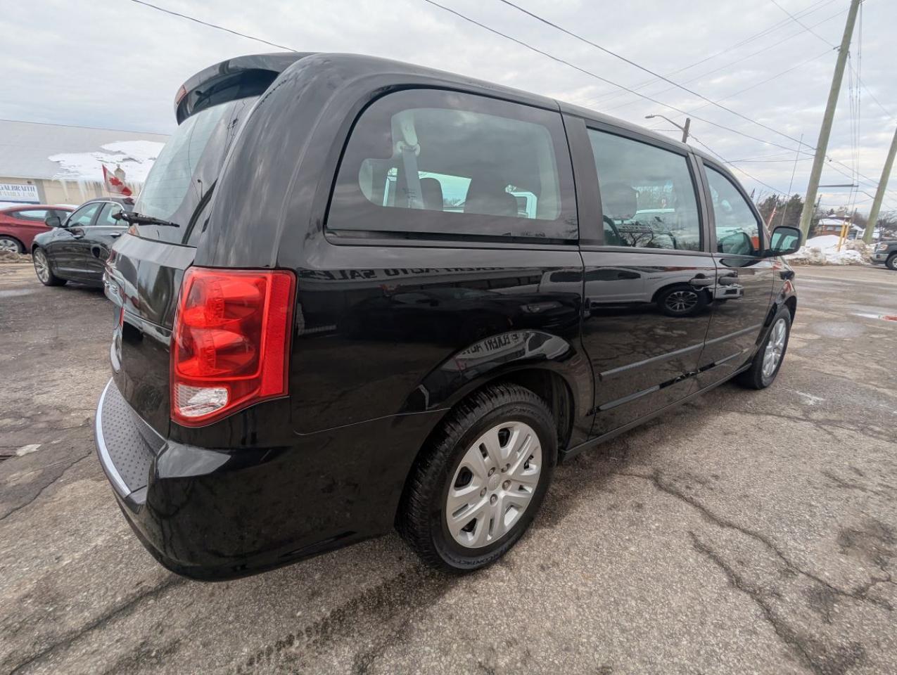 2016 Dodge Grand Caravan Canada Value Package WITH ECON MODE!! Photo