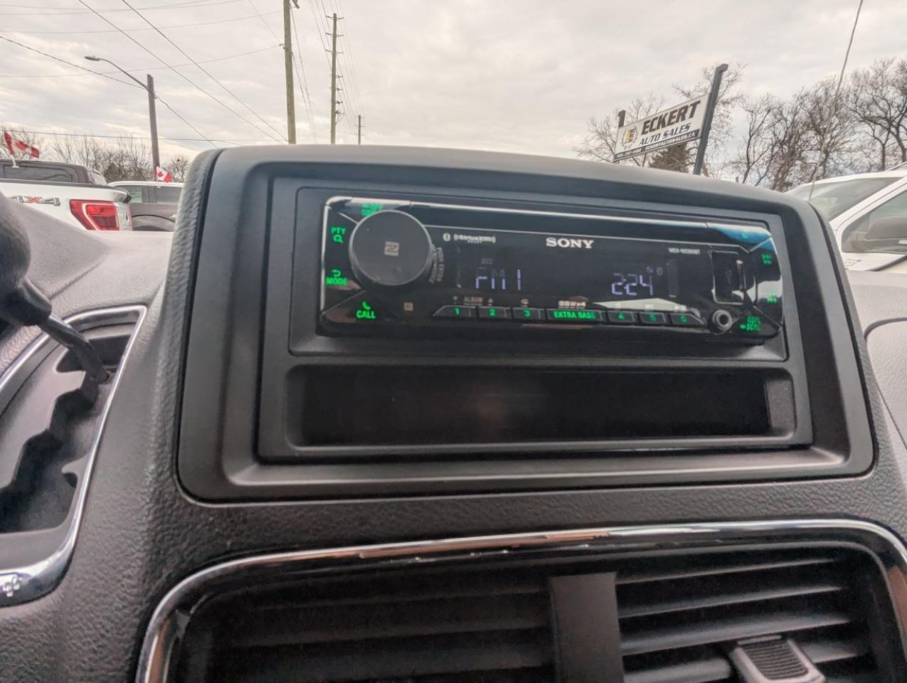 2016 Dodge Grand Caravan Canada Value Package WITH ECON MODE!! Photo